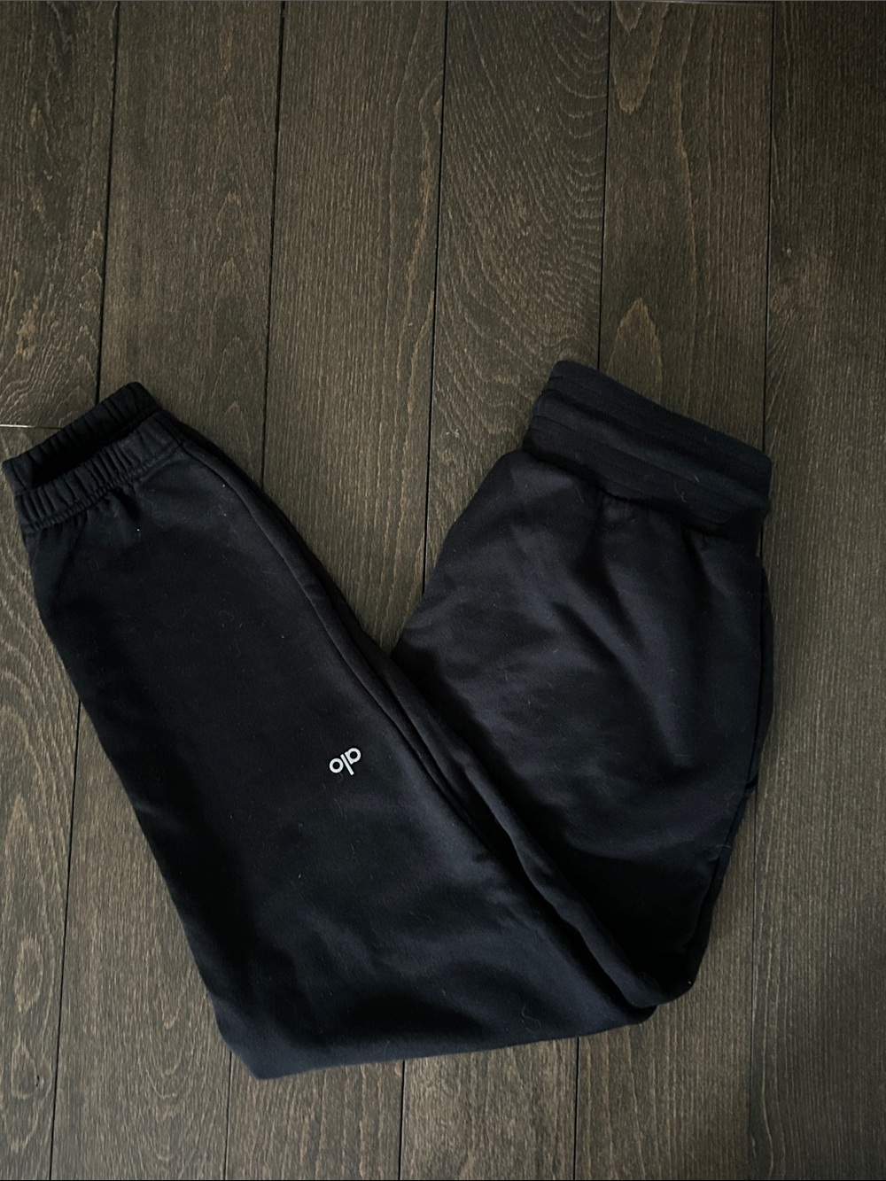 ALO Black Women’s Sweatpants